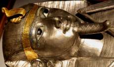 علماء آثار يطالبون بإعادة حجر رشيد إلى مصر بعد 200 عام من فك رموزه