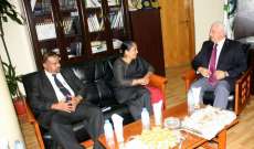 رئيس بلدية طرابلس بحث مع سفيرة سري لانكا في تعزيز العلاقات والتبادل التجاري والإستثماري 