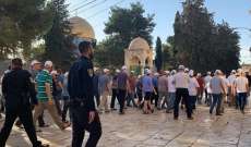 عشرات المستوطنين يقتحمون المسجد الأقصى بحماية الجيش الإسرائيلي