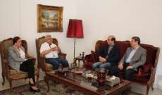 سعد يستقبل قنصل مصر العام في لبنان المستشار جواد سامي وخلفه المستشار أحمد الامام
