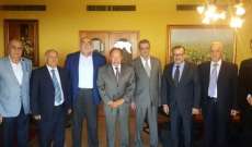 وفد من الأحزاب المنضوية بالجبهة التقدمية العربية التقى لحود: لإقرار قانون انتخابي وطني