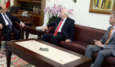 الرئيس عون عرض الأوضاع العامة مع وزير الخارجية الإسبانية السابق