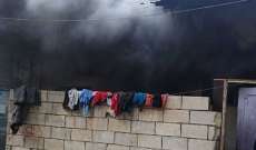 النشرة: اندلاع حريق في منزل في منطقة "الكنايات" في مخيم عين الحلوة 