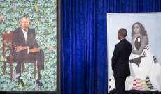 أوباما يطالب بتصغير أذنيه في لوحة فنية
