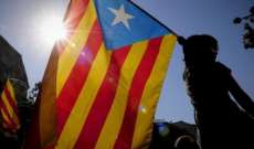 رئيس حكومة كتالونيا يوقع وثيقة الانفصال عن اسبانيا مع وقف تنفيذها