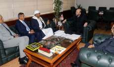 الرياشي بحث مع وزير الأوقاف اليمني بأوضاع المنطقة والتطورات والعلاقات الثنائية