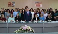 بوتين يهنئ النساء الروسيات بعيد المرأة العالمي