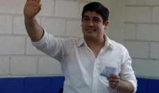 كارلوس ألفارادو يفوز بأغلبية ساحقة في الانتخابات الرئاسية في كوستاريكا