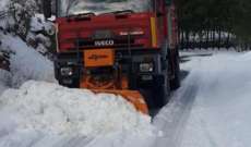الدفاع المدني: تسهيل حركة المرور على طريق نيحا- جباع- الخريبة التي غمرتها الثلوج