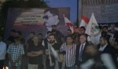 وقفة تضامنية وإضاءة شموع بصيدا تحية لأرواح شهداء جريمة طرابلس الإرهابية