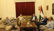 دبور التقى المدير العام للاونروا في لبنان ووفدًا من الجبهة الديمقراطية