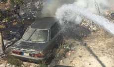 النشرة: حريق في عين الدلب شرق صيدا يمتد الى سيارة متوقفة في المكان 