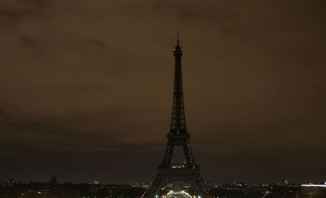 برج إيفل سيطفئ أضواءه تكريما لضحايا بغداد