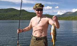 بوتين أمضى إجازة قصيرة في سيبريا بين التخييم وصيد الأسماك