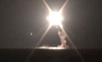 البحرية الروسية اختبرت للمرة الأولى صاروخا أسرع من الصوت من غواصة نووية