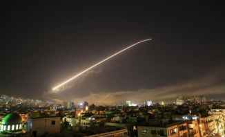 التلفزيون السوري: مقتل 3 عسكريين وجرح 7 بقصف اسرائيلي على ريف القنيطرة