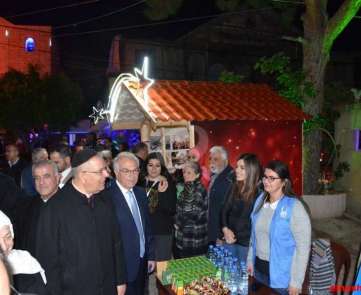افتتاح القرية الميلادية في البرامية في صيدا برعاية السفير البابوي المونسنيور جوزف سبيتاري