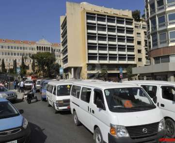 اعتصام لاتحاد النقل البري في بيروت