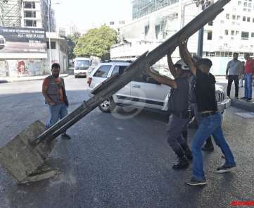 ازالة العوائق في بعض مناطق بيروت