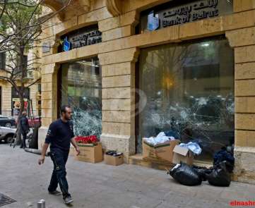 الأضرار الناتجة عن الإشتباكات في وسط بيروت