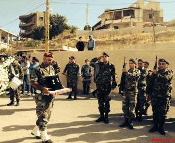 تشييع شهيد في الجيش اللبناني 