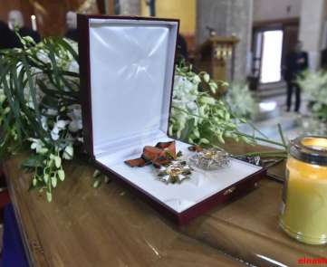 احتفال بالصلاة لراحة نفس النائب السابق روبير غانم بكاتدرائية مار جرجس المارونية