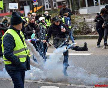 تظاهرات للسترات الصفراء في باريس