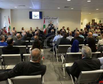 تدشين المكاتب الجديدة للجمارك في المطار-محمد سلمان