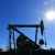 رويترز: أسعار النفط تنخفض بعد يومين من قرار أوبك خفض الإنتاج