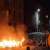 متظاهرون أضرموا النار بحاجز في مدينة لايبزيغ الألمانية