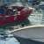 الدفاع المدني: انتشال زورق للصيد كان قد غرق في ميناء المنارة- رأس بيروت