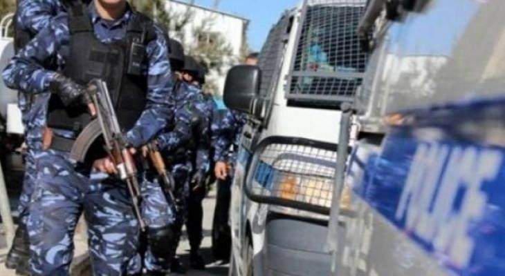 وزارة الداخلية بغزة: نتابع تداعيات استهداف اسرائيل لأحد قادة المقاومة 