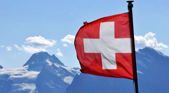 سلطات سويسرا عدلت قانون يسمح لجهاز الإستخبارات بإختراق نظام السرية المصرفية