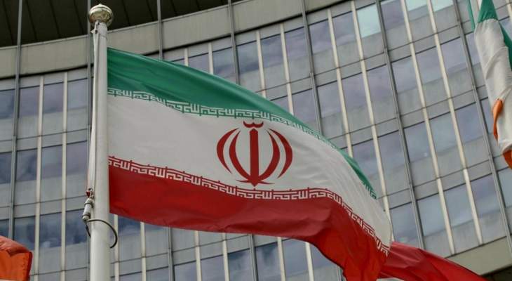 السلطات الإيرانية أعلنت إخماد حريق نشب بأحد آبار حقل "شادكان" النفطي