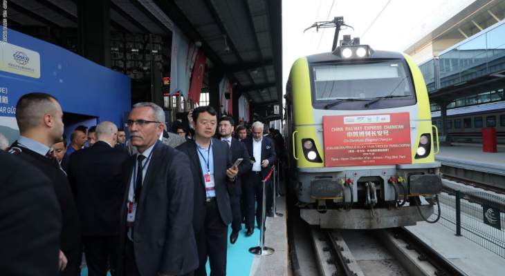 خارجية تركيا: انطلاق أول قطار بضائع من تركيا للصين يعبر قارتين وبحرين و5 دول