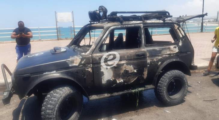 النشرة: مواطن أضرم النار بسيارته عند الكورنيش البحري لصيدا بسبب أزمة البنزين