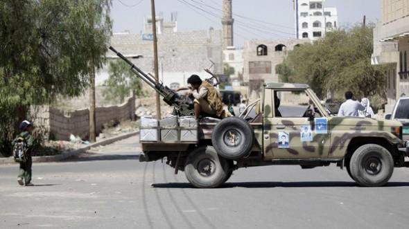 12 قتيلا مع تجدد المواجهات في محافظة البيضاء بين الحوثيين ورجال قبائل والقاعدة