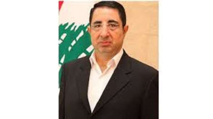 حسين الحاج حسن: هناك تبعات اقتصادية للنزوح السوري إلى لبنان تقدر بعشرات مليارات الدولارات