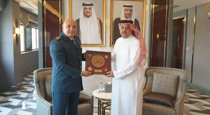 قائد الجيش بحث مع وزير الدولة لشؤون الدفاع القطري شؤوناً تتعلق بالمؤسسة العسكرية