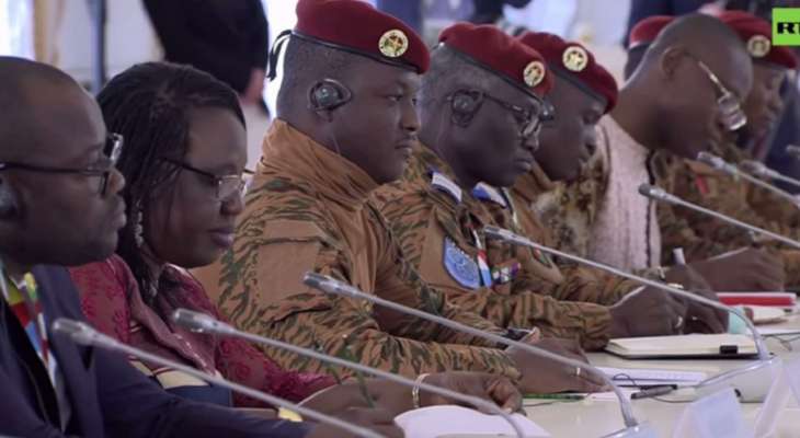 حكومة بوركينا فاسو وافقت على مشروع قانون لإرسال قوات إلى النيجر