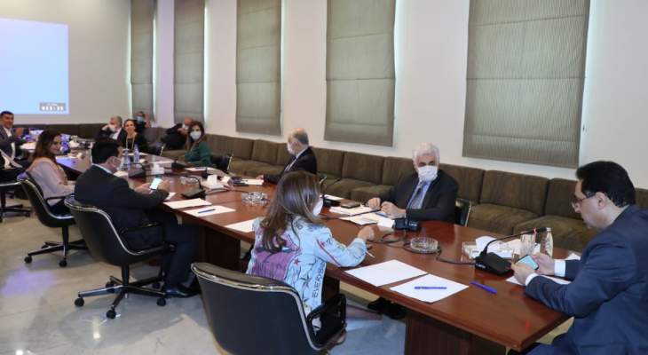 دياب ترأس اجتماع اللجنة الوزارية لاستكمال دراسة التدابير اللازمة لعودة اللبنانيين من الخارج