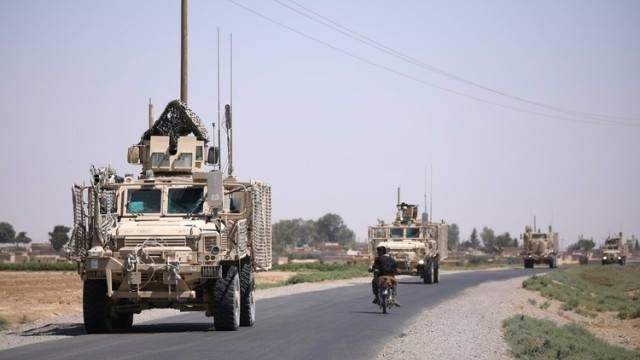 سلطات أميركا أرسلت 100 شاحنة محملة بأسلحة ومعدات عسكرية للأكراد بسوريا