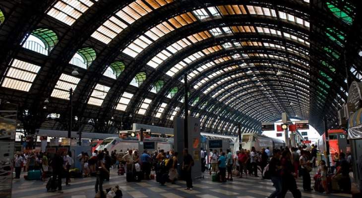 إصابة 48 شخصا بحادث اصطدام في محطة قطارات برشلونة ولا أنباء عن وفيات 