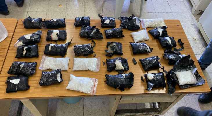 قوى الأمن: توقيف 2 من أفراد شبكة تهريب مخدرات في طرابلس وضبط حبوب كبتاغون معدّة للتهريب إلى دولة إفريقية