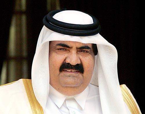 أمير قطر أعلن تسليم مقاليد الحكم لولي العهد الشيخ تميم بن حمد أل ثاني