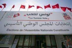 إغلاق مراكز الاقتراع في جولة الحسم من الانتخابات الرئاسية التونسية