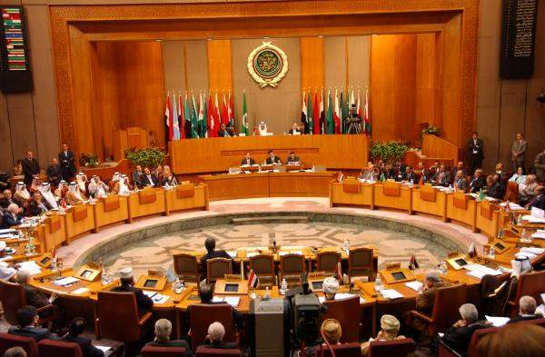 مسؤول بالجامعة العربية: لم يقدم أي مقترح قطري لإرسال قوات عربية لسوريا