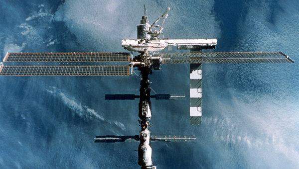 وصول أول رائد فضاء عربي إلى محطة الفضاء الدولية