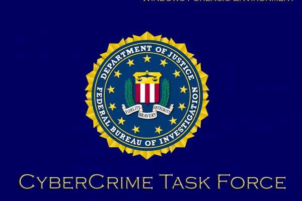 FBI :ألف تحقيق مفتوح في قضايا إرهاب محلي