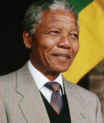 حالة رئيس جنوب افريقيا السابق نلسون مانديلا الصحية تتحسن بشكل ملحوظ